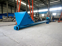 螺旋輸送機的輸送結構為：螺旋機殼，螺旋軸，螺旋葉片，螺旋電機等多個部件的使用。
